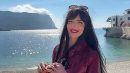 JacquieEtMichelTV Lola 25 Years Old From Nice 13 04 2026