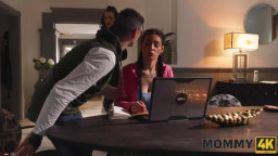 Giada Sgh - Navy Officer Gets Extreme POV Fist Fucked